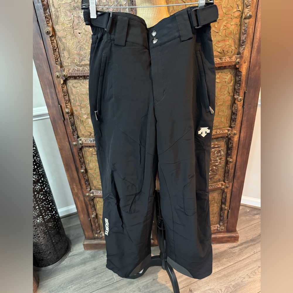 Descente Black Cargo Ski Pants for Men 32
